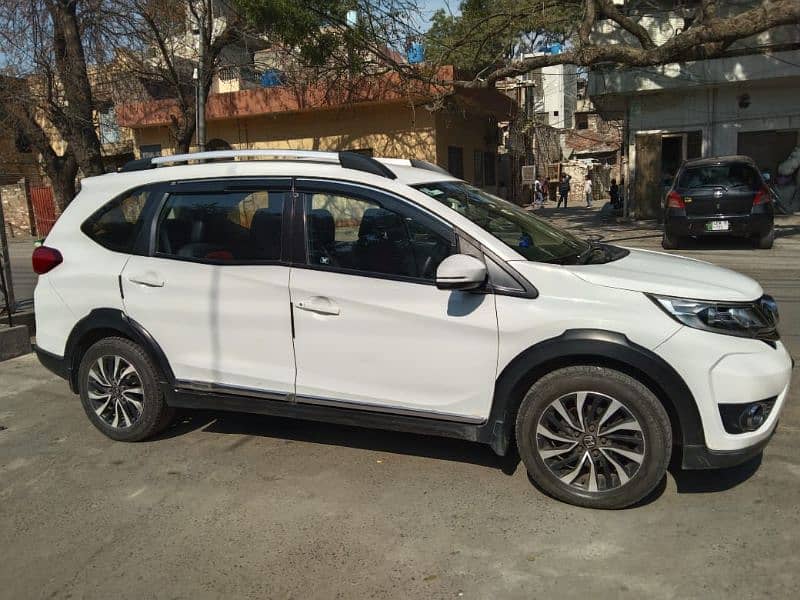 Honda BR-V 2017 9