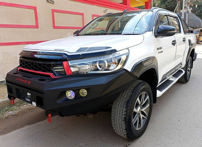 Toyota Hilux Revo model 2018 registered 2019 1