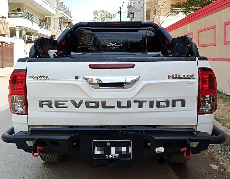 Toyota Hilux Revo model 2018 registered 2019 5