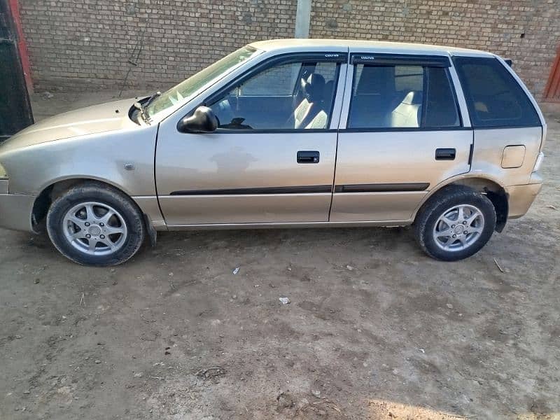 Suzuki Cultus VXR 2015 3