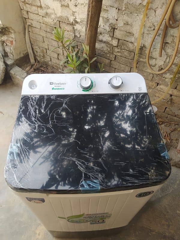 Dawlance Washing Machine Brand New. 3