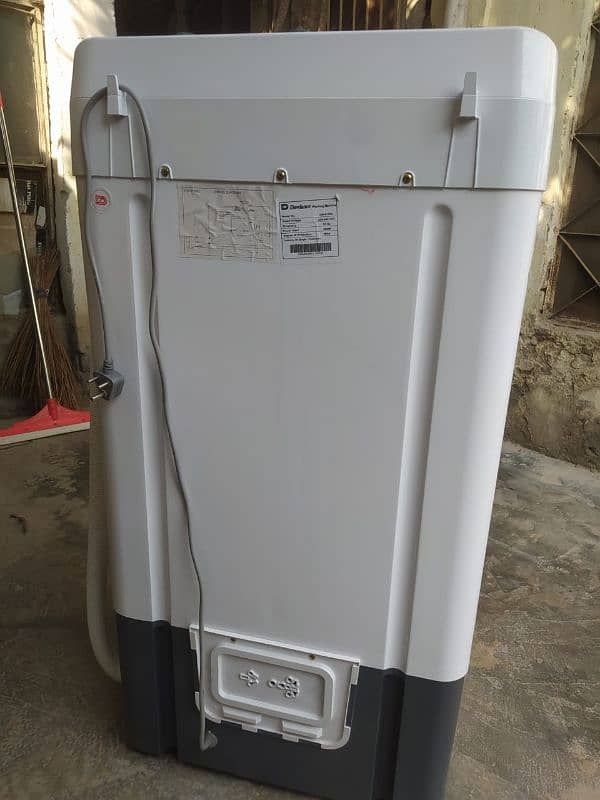 Dawlance Washing Machine Brand New. 6