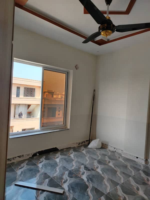 Brand New accommodation in Studio Flat in Phase 4A Ghauri Ghouri town 0