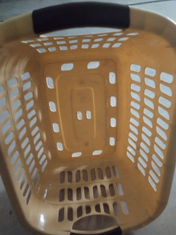 Plastic Basket For Laundry (Kapary Rakh k lye best hai) 3