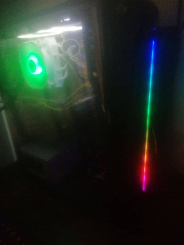 GAMING PC MID-RANGE PC FOR SELL 1