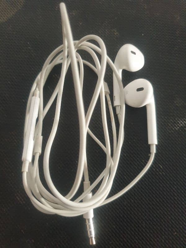 Apple handsfree ganuine 0