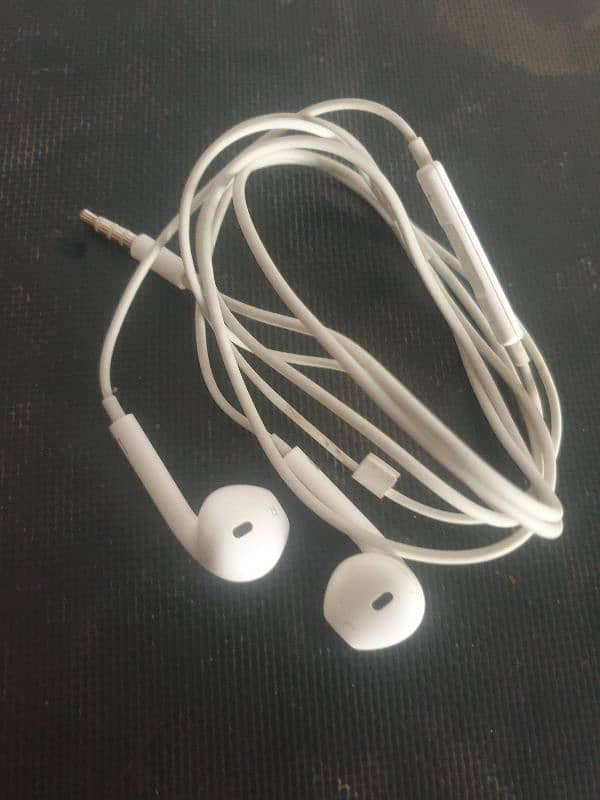 Apple handsfree ganuine 1