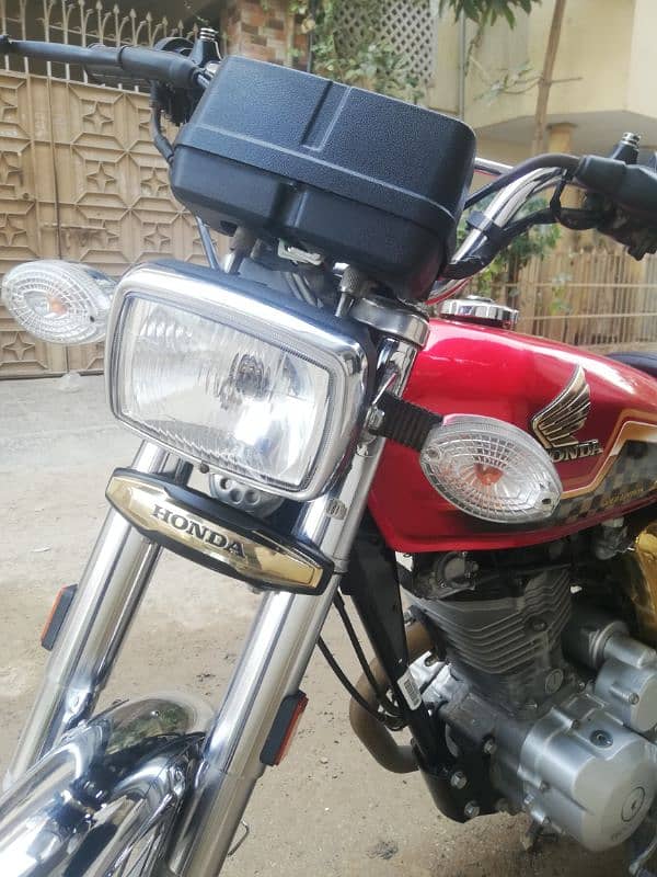 Honda CG-125 S Gold 3