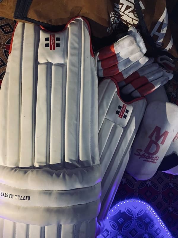 CRICKET KIT ALL OK NEW CONDITION 5000 0