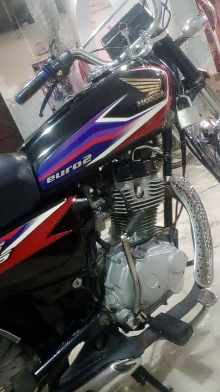 Honda 125 6