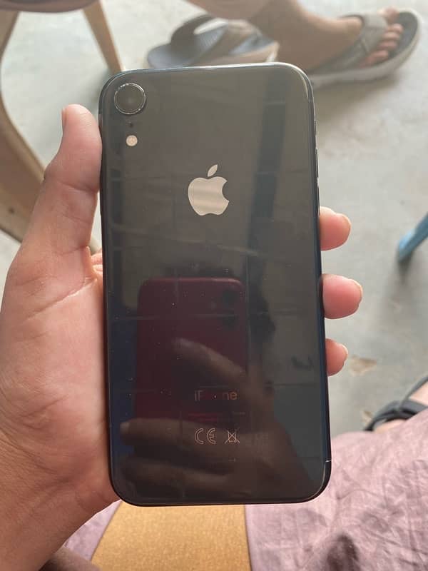 iPhone XR non pta factory unlock 10/9 condition 2