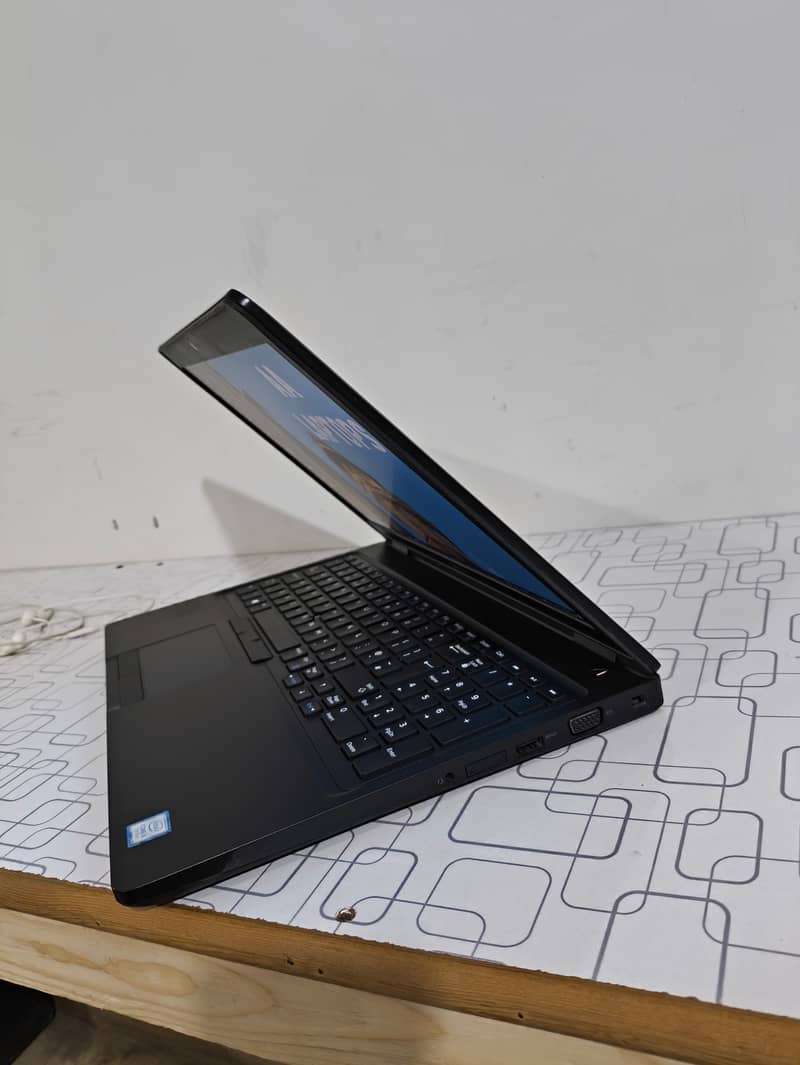 Dell Latitude 5580 Intel Core i5 7th Gen 8GB RAM 128GB SSD 1