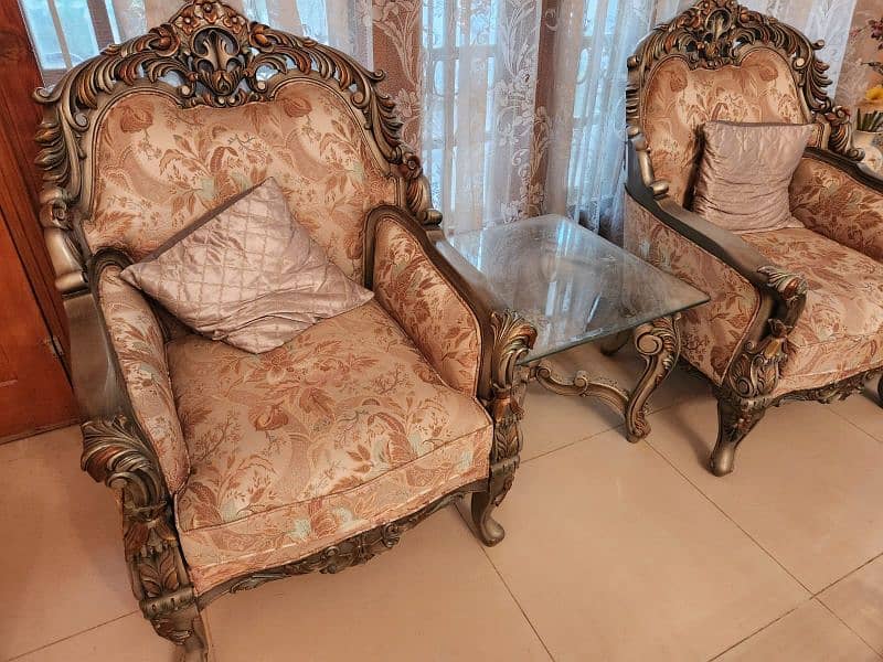 Victorian sofa set with tables 2