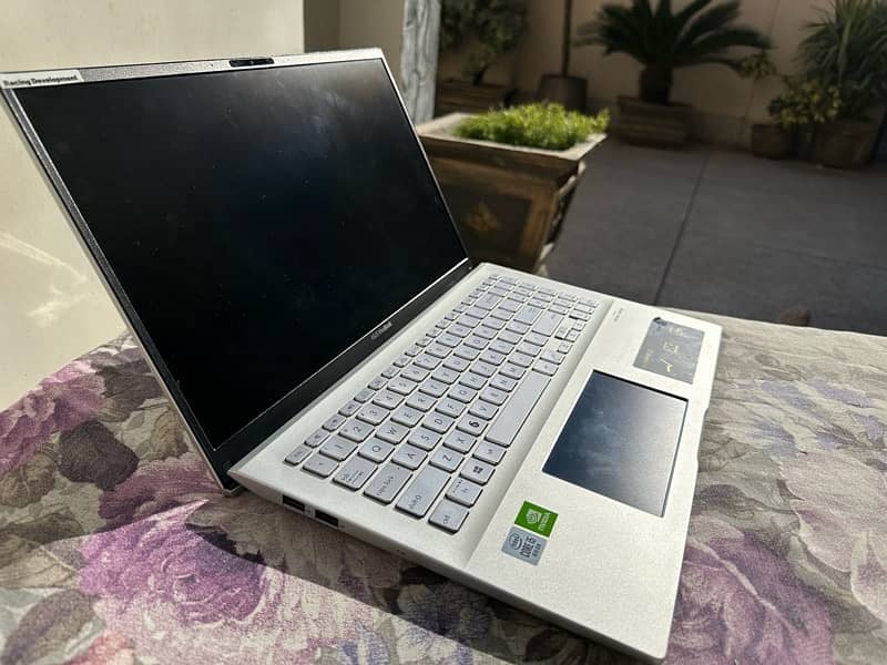 Asus vivobook s15 9