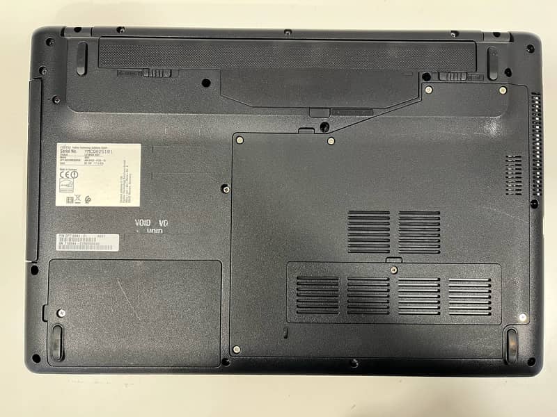 Fujitsu Lifebook A557 | Core i5 7th Gen 5