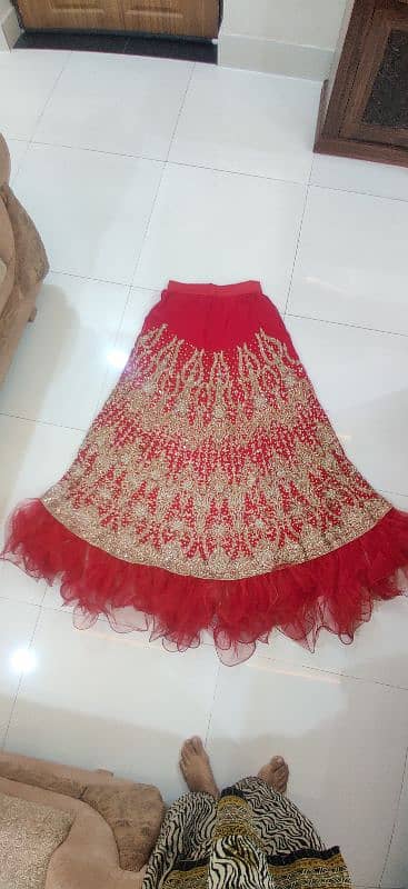 Bridal Lahnga for rent 3