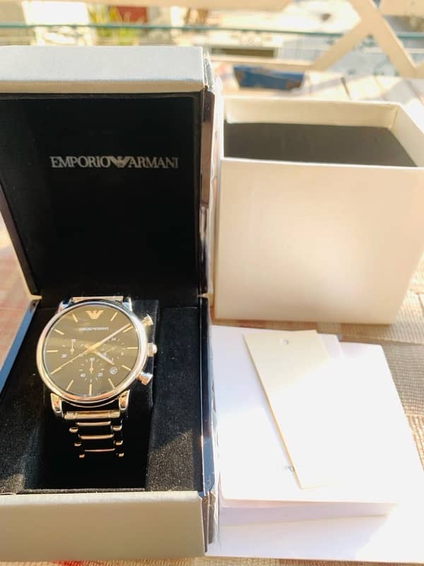 EMPORIO ARMANI WATCH BRANDED ,ORIGINAL WITH GURANTEE 7