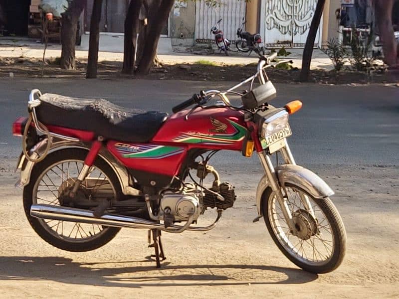 Honda CD 70 - 2016 4