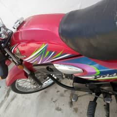 honda pridor in good condition location kamra attock o3'18:o9'8'95.6. 0