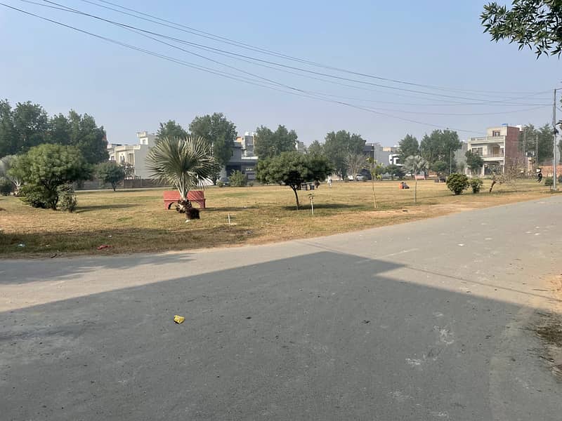 Beautiful 1 kanal Abdalian B block Plot For Sale 0