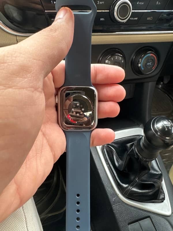 Apple Watch SERIES 9 45mm 1