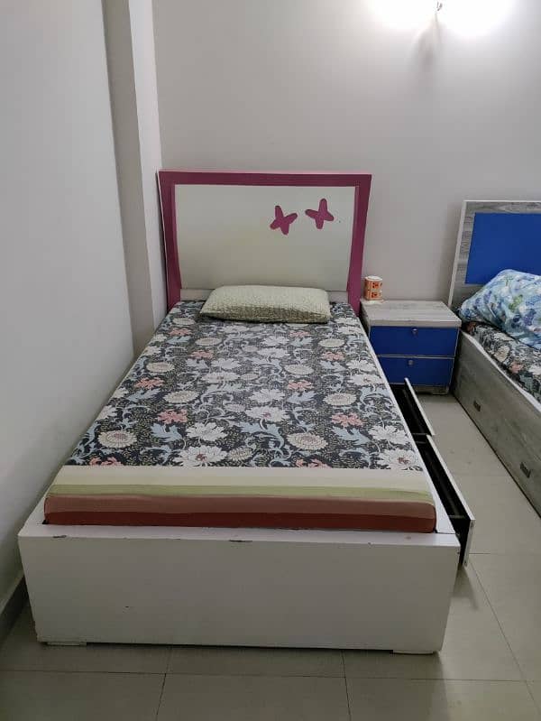 Pink Single Bed (Girls) 1