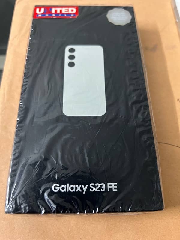 Samsung galaxy S23 FE (8/256 gb) Official PTA approved 4