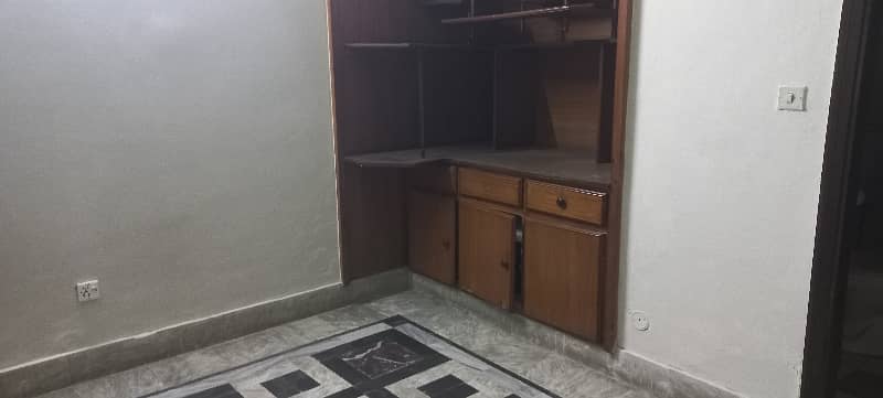 uper portion available for rent in umer block allama iqbal town lahore 1