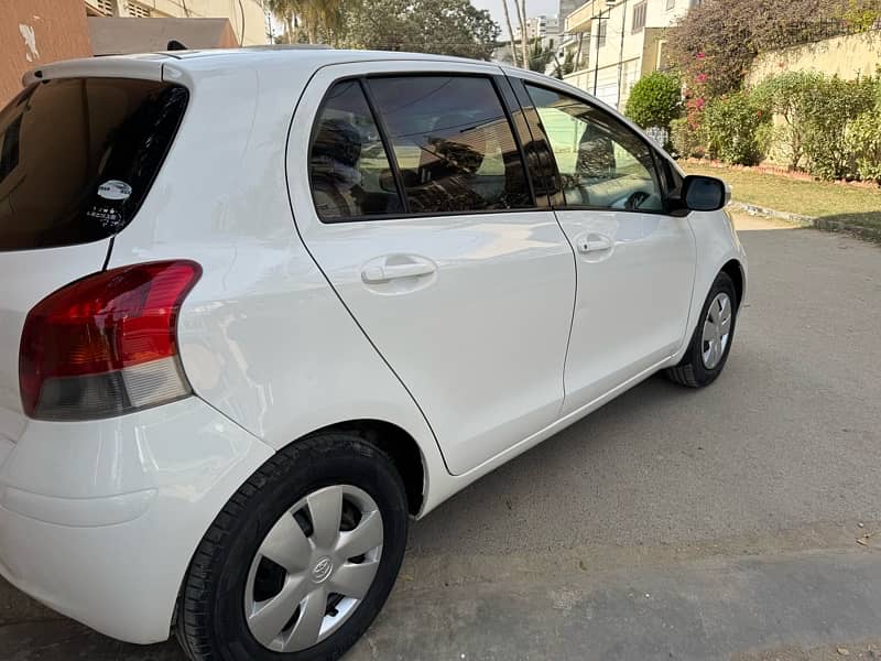 Toyota Vitz 2008 4