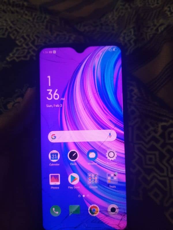 Oppo F11 Condition good just panel broken 2