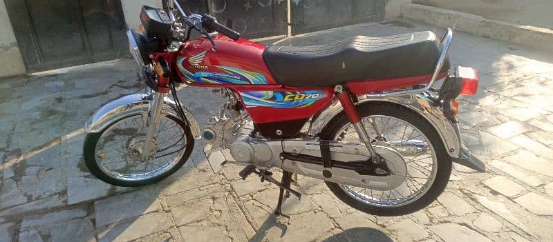 Honda CD70 model 23/24 serial HA937 Punjab invoice 03489035413 1