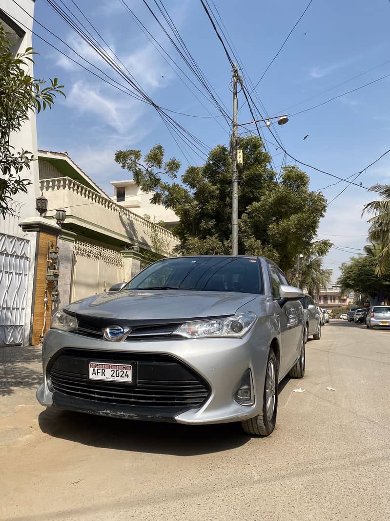 Toyota Corolla Axio 2019 8