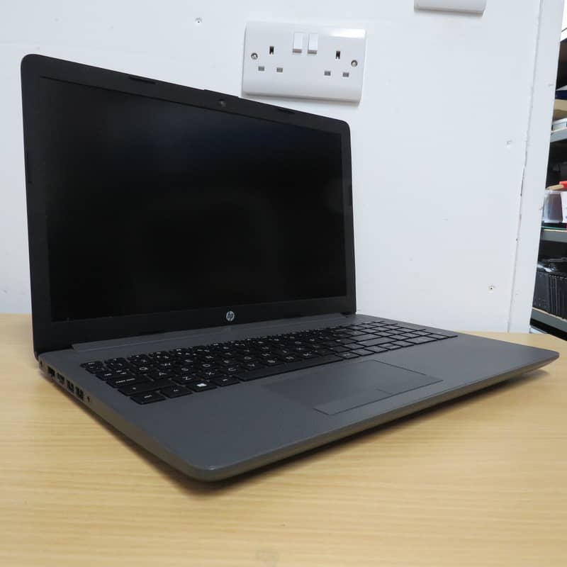 HP Notebook 255 G7 | AMD Athlon 1