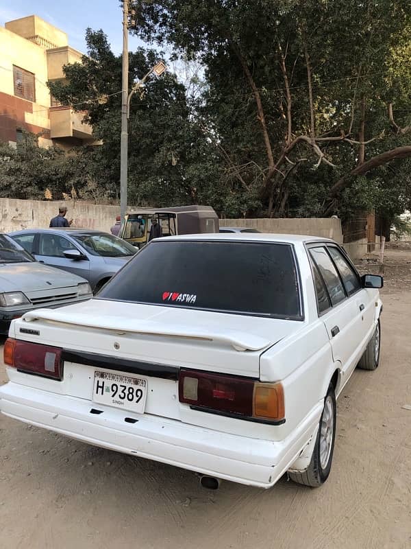 Nissan Sunny 1988 Japanese 8