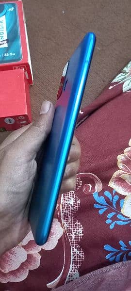 itel Vision 1 Pro 2/32 gb Box charger 3