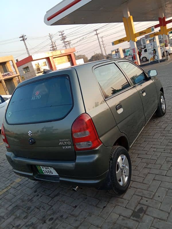 Suzuki Alto 2010 5