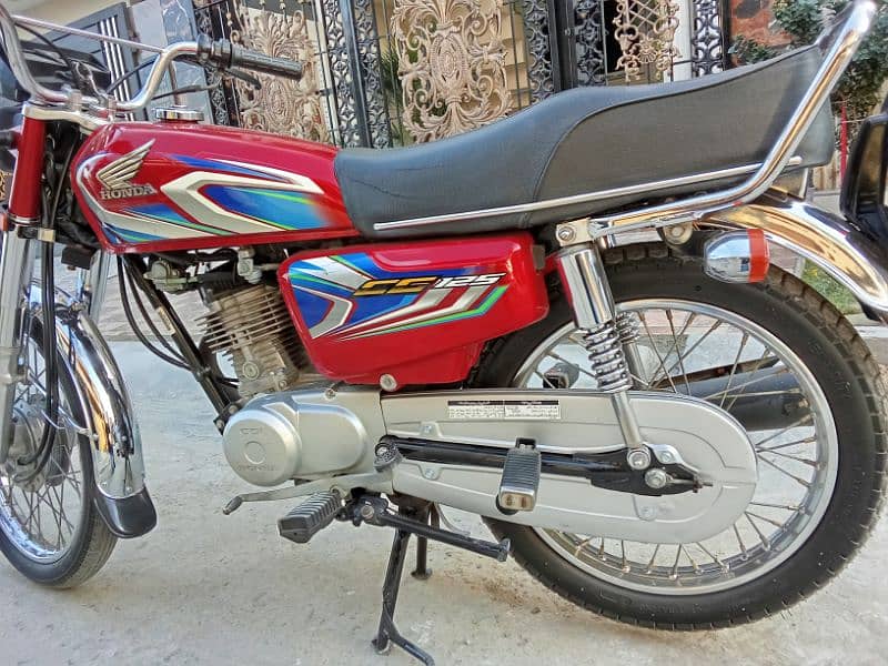 HONDA CG 125 2023 8