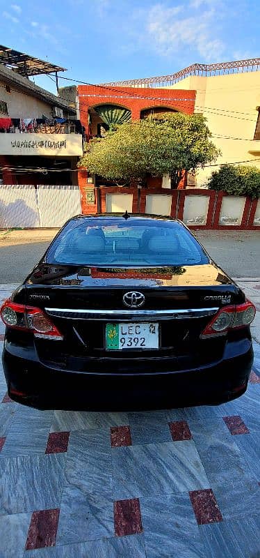 Toyota Corolla GLI 2012 4