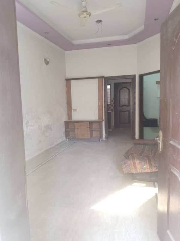 4 Marla lower portion for rent in pak arab 0