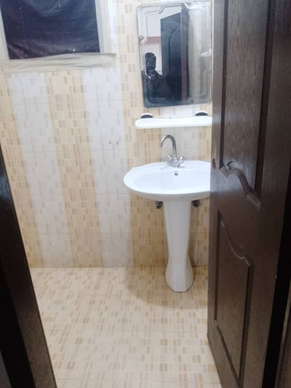 4 Marla lower portion for rent in pak arab 8