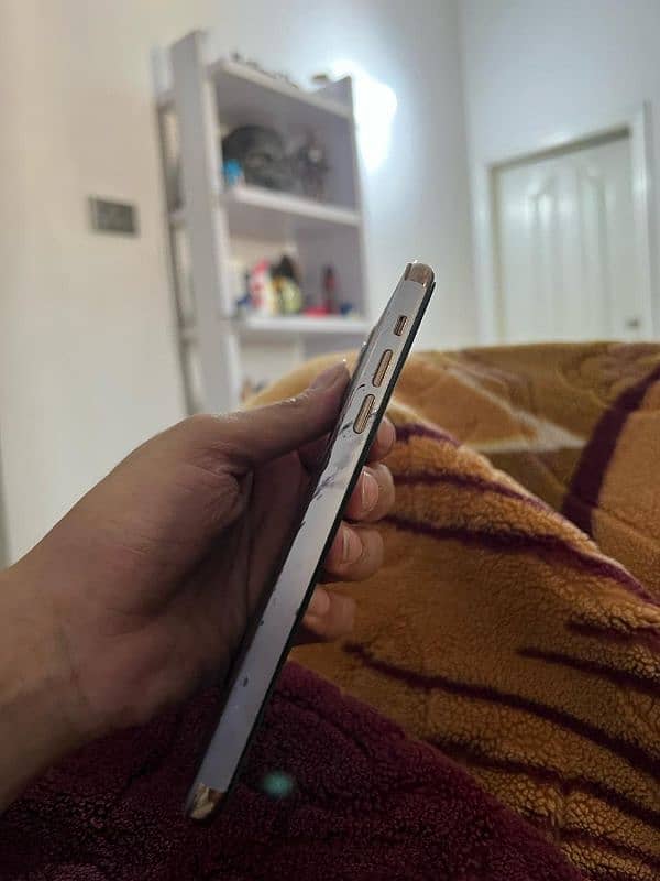 iphone 11 pro Max 256gb Fu (non -PTA) 3