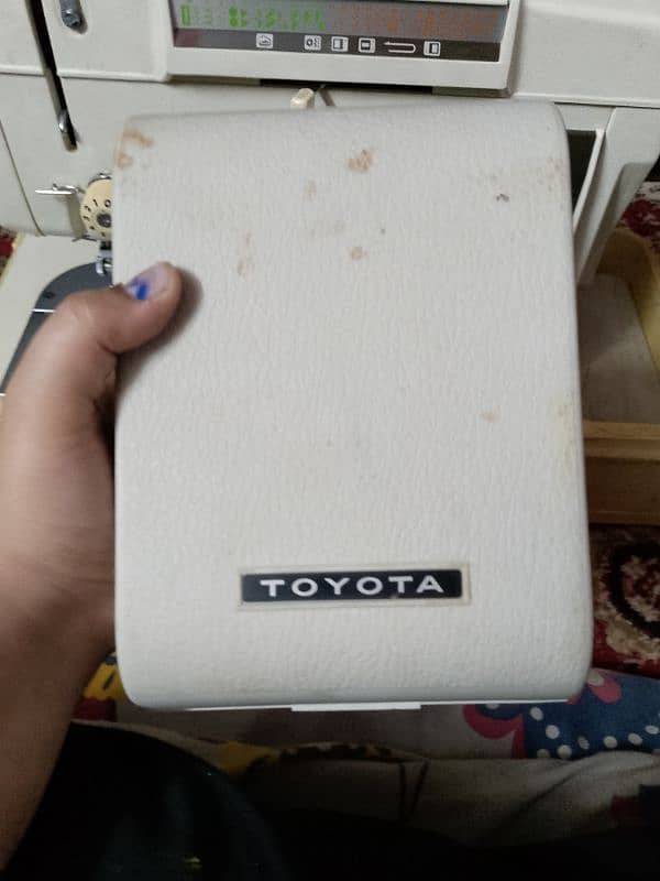 TOYOTA COMPANY ORIGNAL ELECTRIC SEWING MACHINE 3