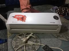 Dawlance 1 ton DC inverter heat and cool