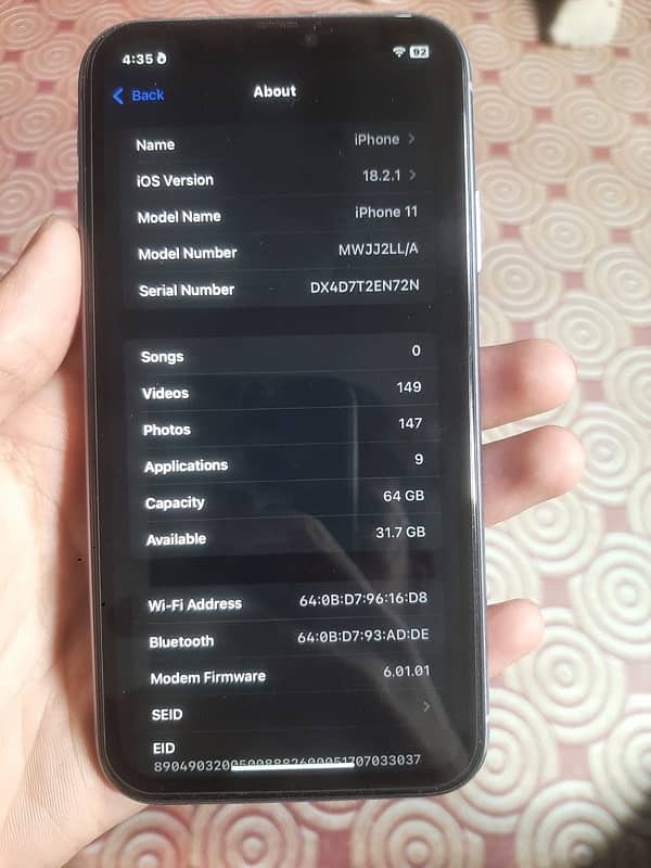 iphone 11 Jv 64 gb 9/10 condition 2