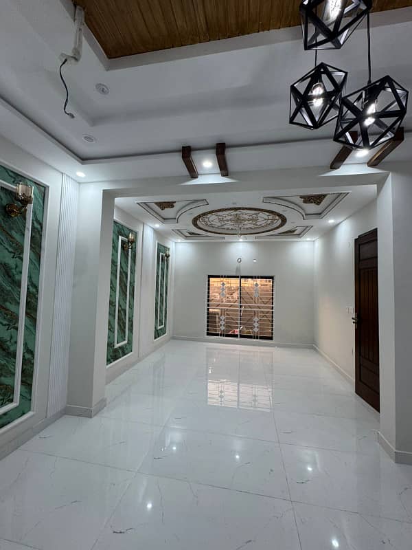 5 MARLA BRAND NEW HOUSE FOR SALE IN PARK VIEW CITY LAHORE 6