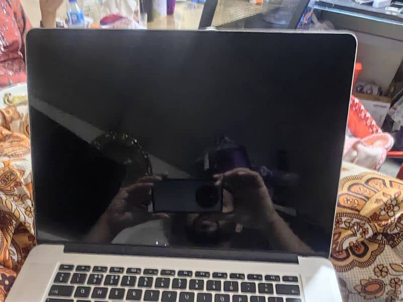 Apple MacBook Pro Late 2014 3