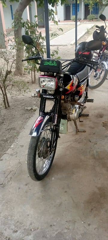 honda 125 in good condition 2