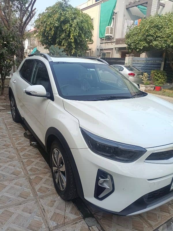 KIA STONIC 2024 1