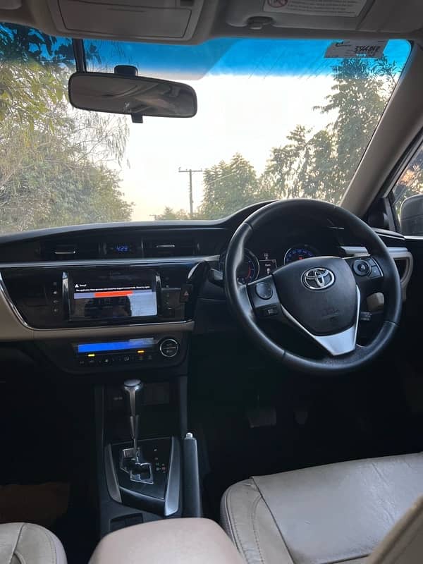 Toyota Altis Grande 2017 9