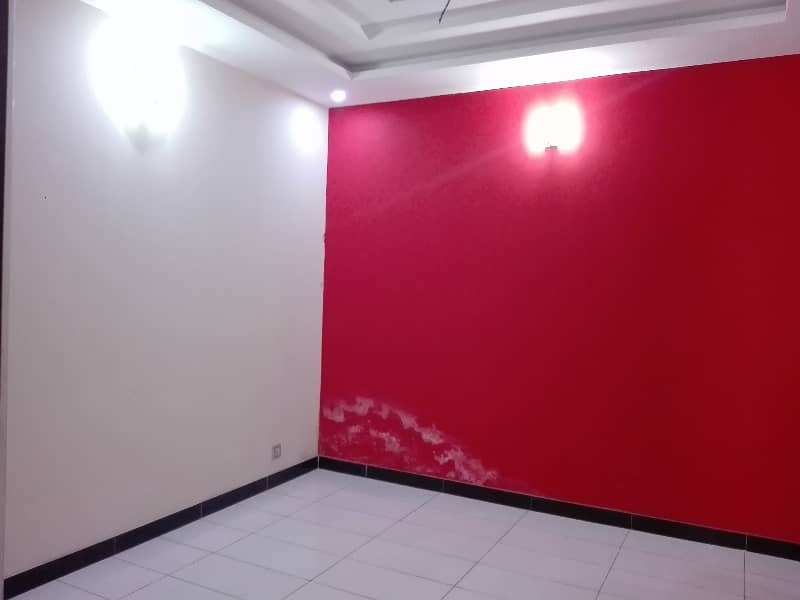 In Al-Hamd Park Lower Portion For rent Sized 3 Marla 0